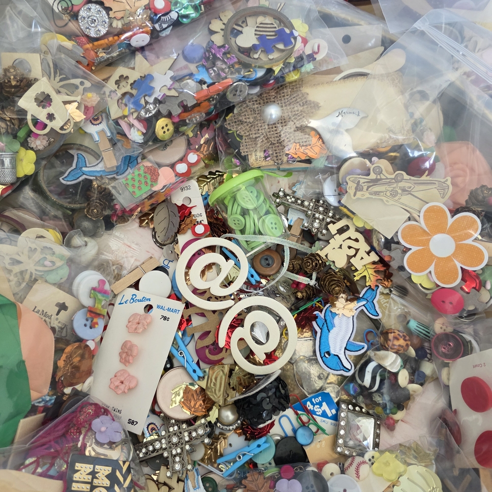 Mystery Junk Journal Assorted  Embellishment Mix